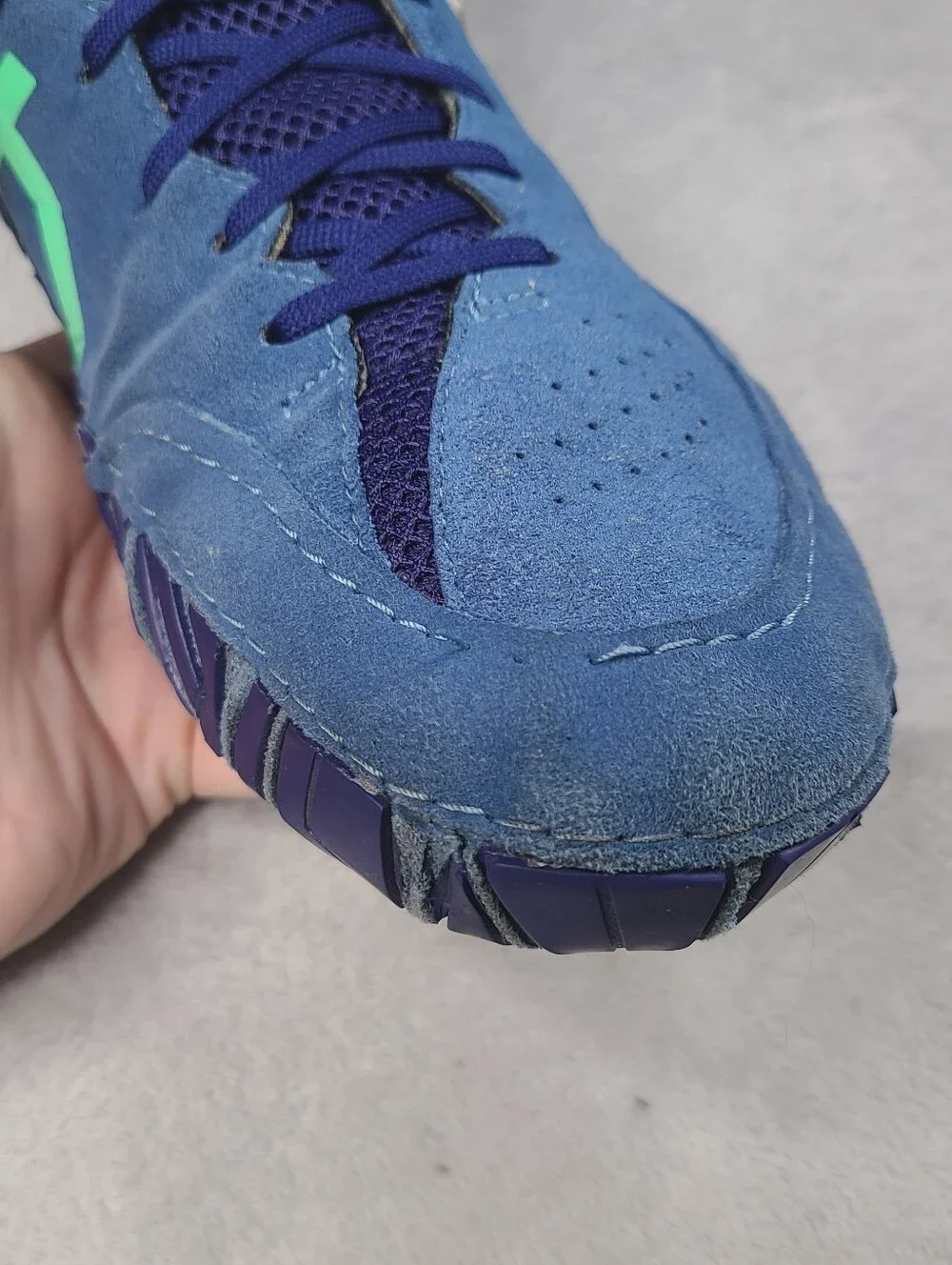 ASICS Aggressor 5 Men’s wrestling Shoes Sneakers Blue Green Size 11.5